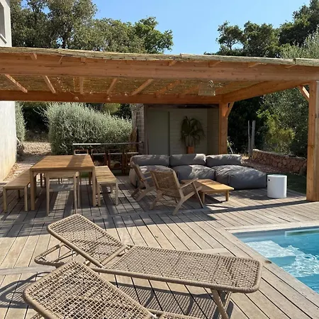 Palombaggia Camara - *