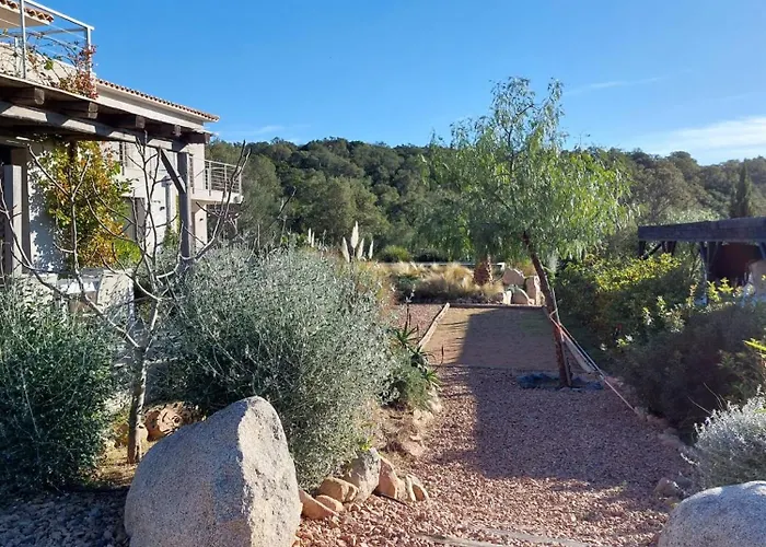 Palombaggia Camara - فندق مبيت وإفطار ليسي